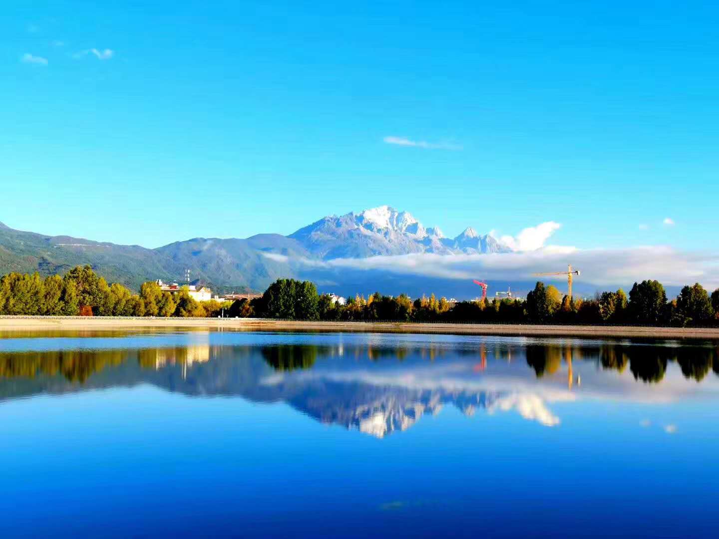 夏令營(yíng)